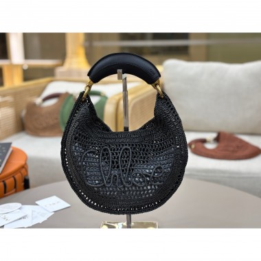 Chloe Summer Banana Hobo bag in Raffia 