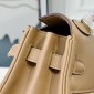 Hermes Kelly Lakis Pocket 28 / 32 in Swift Leather-Beige