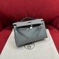 Hermes Kelly Pochette in Epsom Leather-Vert Amanda