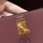 Hermes Kelly 25 / 28  in Box Leather-Rouge H
